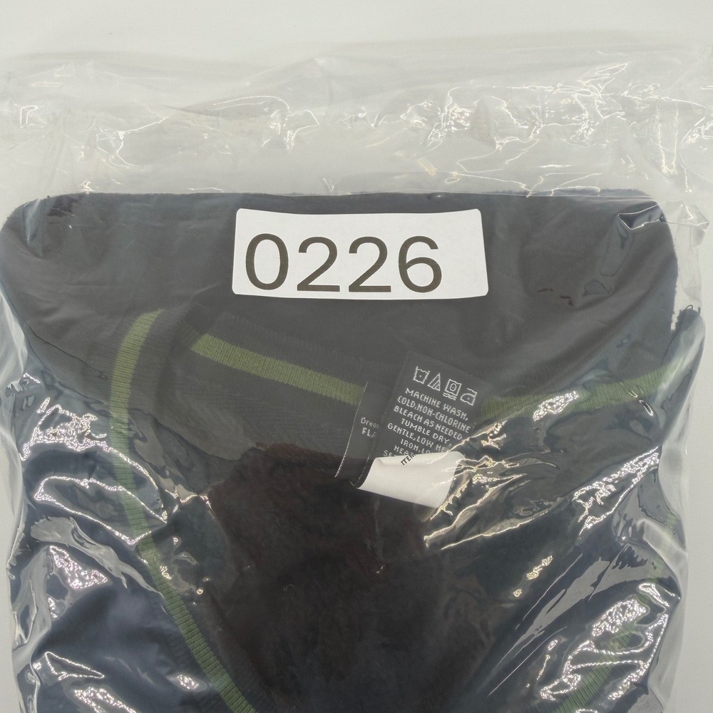 Star Wars Our Universe Sweatshirt Mens LG Black Mandalorian This Is The Way - Picture 8 of 8